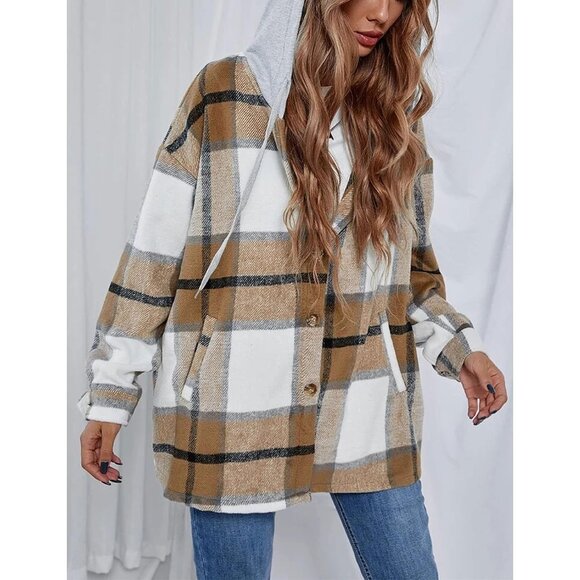 Casual Women's Plaid Hooded Shacket – Versatile Flannel Jacket with Two Pockets - Picture 4 of 5